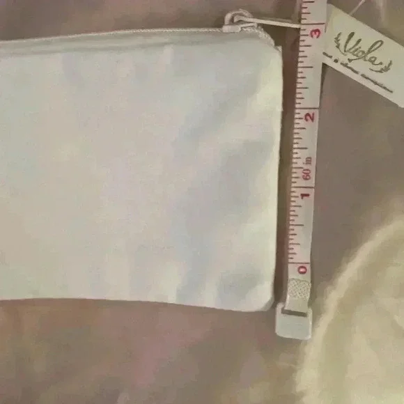 BEADED BRIDE POUCH NWT - Picture 6 of 6